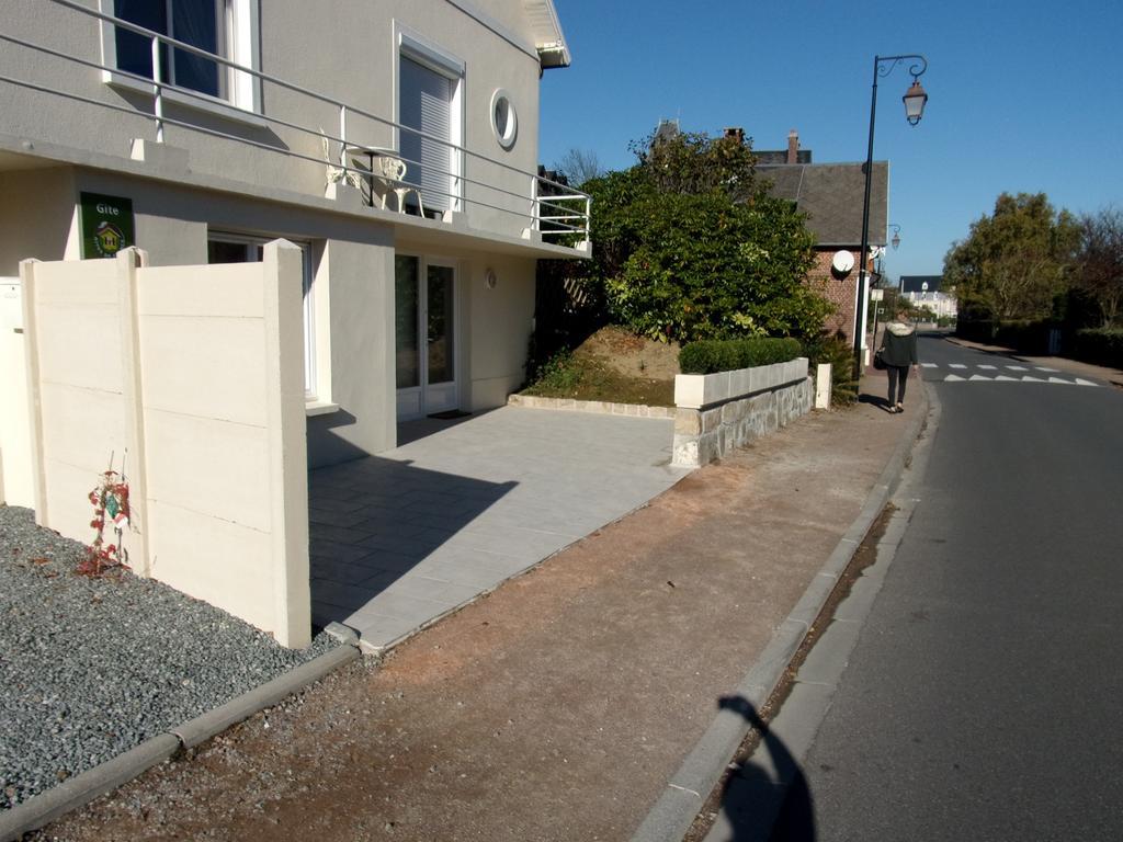 Le Petit Clos Des Camelias Veulettes-sur-Mer Luaran gambar